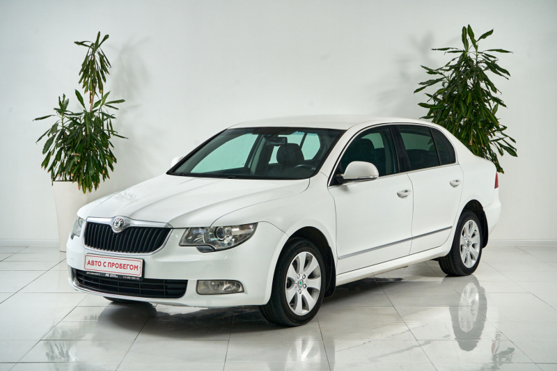 Skoda Superb, II 2012 с пробегом 98 000 км.