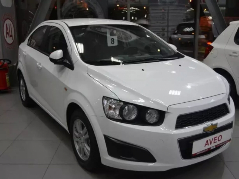 Chevrolet Aveo, II 2015 с пробегом 77 000 км.