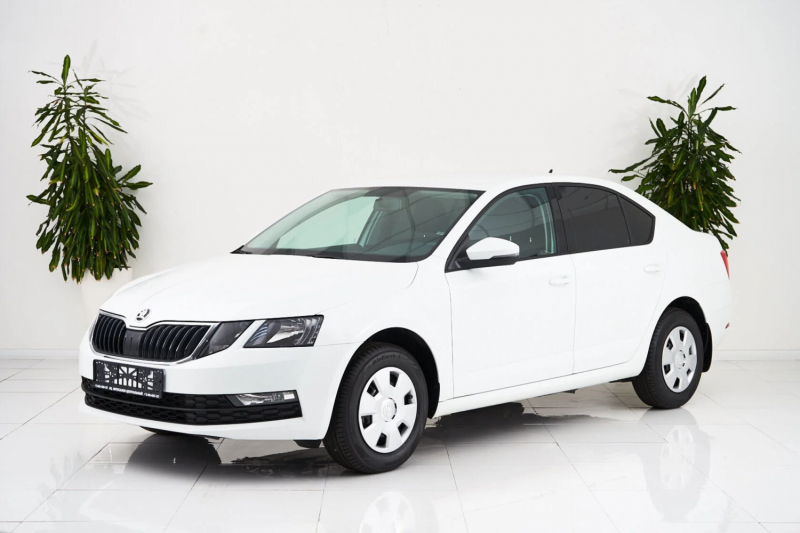 Skoda Octavia, III (A7) Рестайлинг 2019 с пробегом 56 000 км.