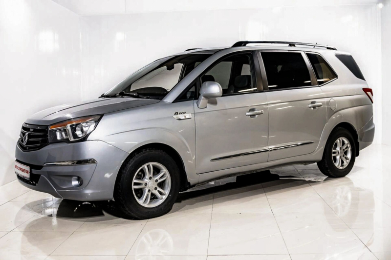 SsangYong Rodius 2014 с пробегом 58 000 км.