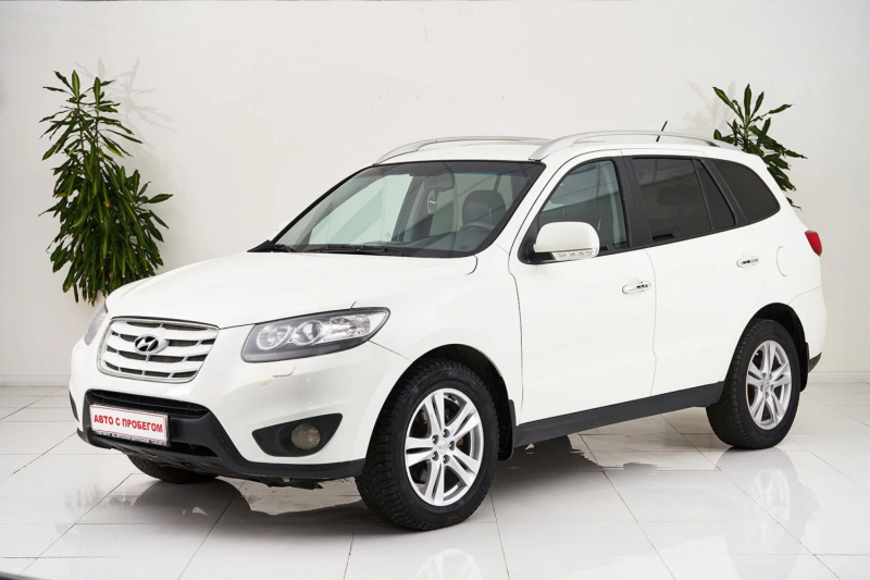 Hyundai Santa Fe, II 2010 с пробегом 165 000 км.