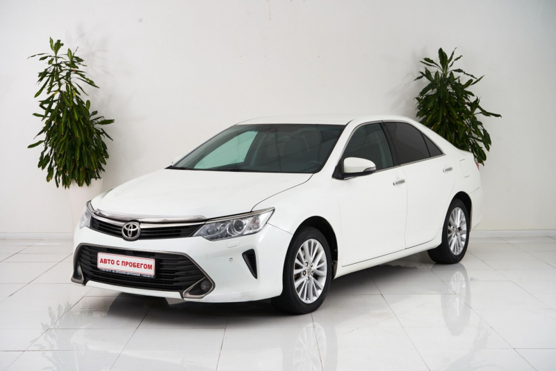 Toyota Camry, 2015 г.