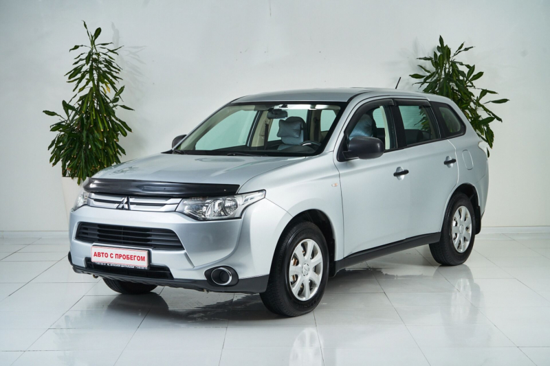 Mitsubishi Outlander, 2014 г.