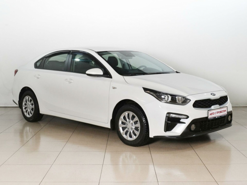 Kia Cerato, IV 2019 с пробегом 19 500 км.