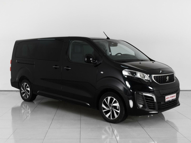 Peugeot Traveller, I 2018 с пробегом 47 700 км.