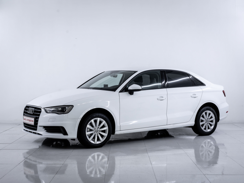 Audi A3, III (8V) 2015 с пробегом 77 000 км.