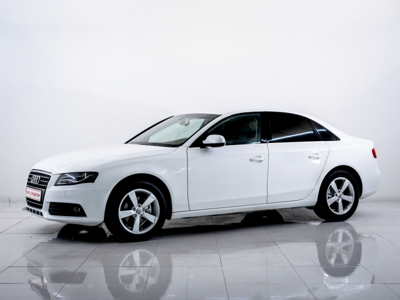 Audi A4, IV (B8) 2011 с пробегом 137 000 км.