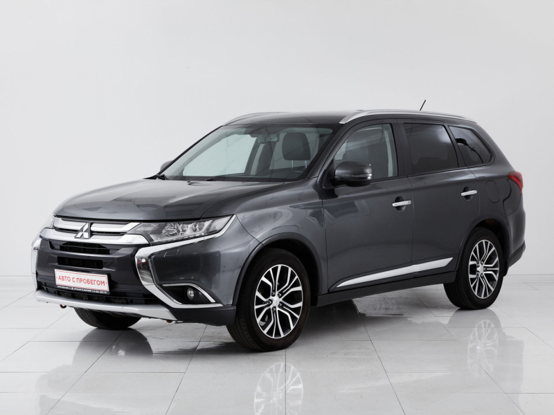 Mitsubishi Outlander, III Рестайлинг 2 2015 с пробегом 62 000 км.