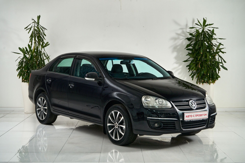 Volkswagen Jetta, V 2010 с пробегом 93 000 км.