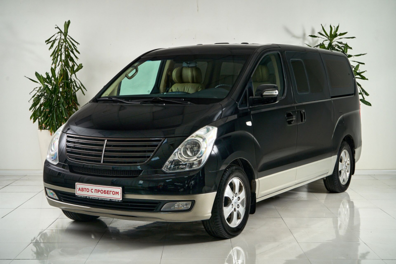 Hyundai Grand Starex, I 2011 с пробегом 95 000 км.