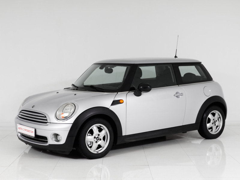 MINI Hatch, II (R56) 2008 с пробегом 118 000 км.