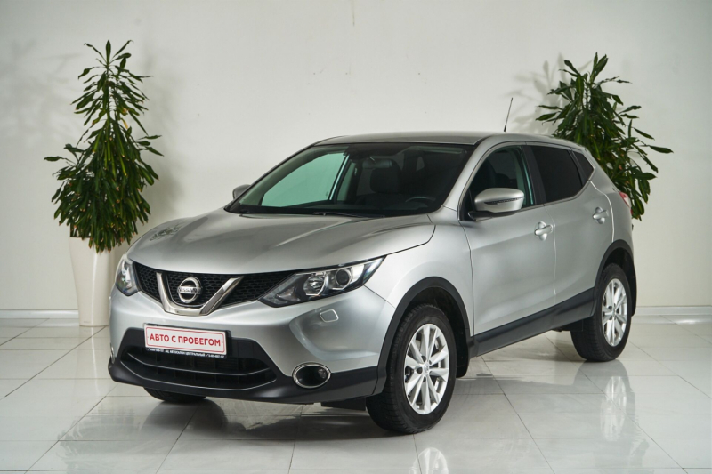 Nissan Qashqai, II 2015 с пробегом 56 000 км.