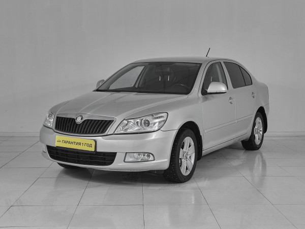 Skoda Octavia, II (A5) Рестайлинг 2011 с пробегом 187 000 км.