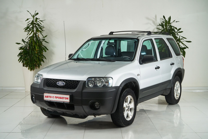 Ford Maverick, II 2004 с пробегом 174 000 км.