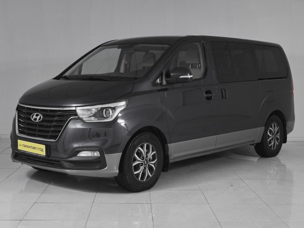 Hyundai H-1, II Рестайлинг 2 2018 с пробегом 78 500 км.