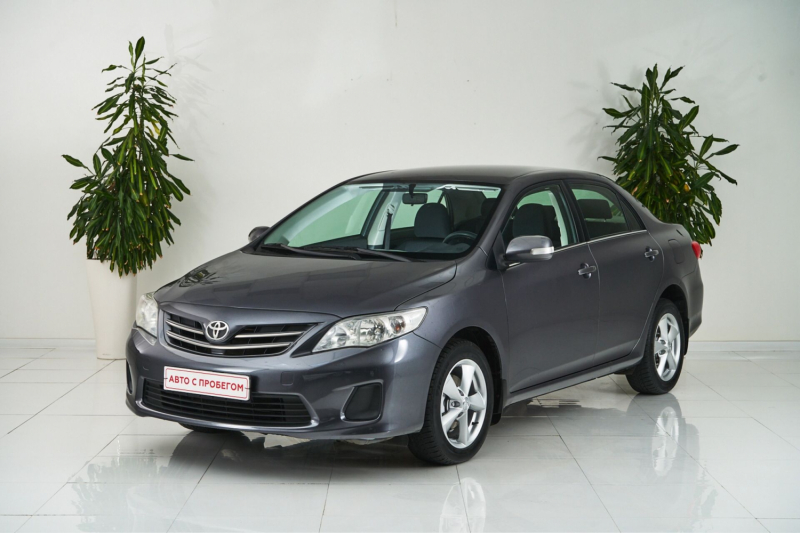 Toyota Corolla, XI (E160, E170, E180) 2012 с пробегом 97 000 км.