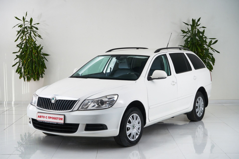 Skoda Octavia, II (A5) Рестайлинг 2012 с пробегом 112 000 км.