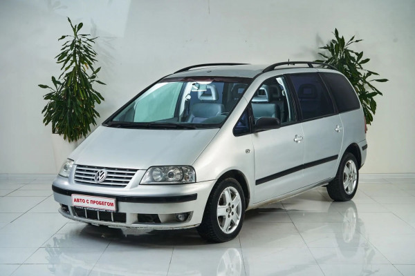 Volkswagen Sharan, I Рестайлинг 2001 с пробегом 176 000 км.