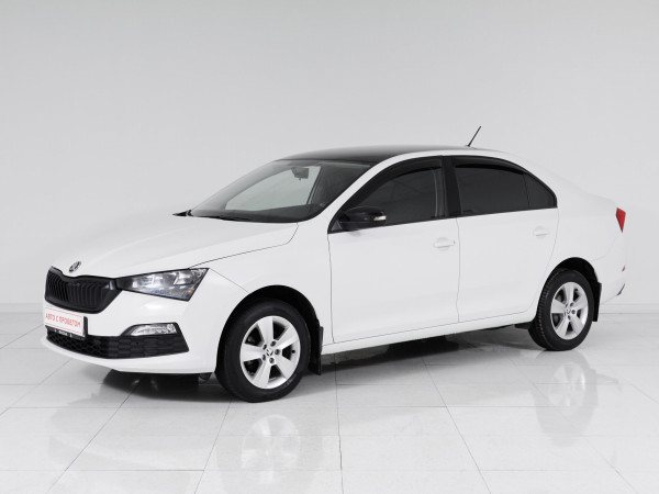 Skoda Rapid, II 2021 с пробегом 31 063 км.