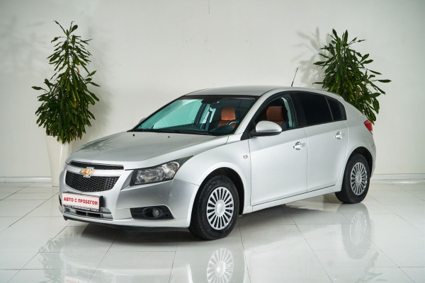 Chevrolet Cruze, I 2012 с пробегом 280 000 км.