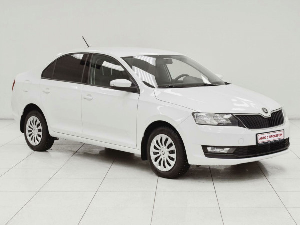 Skoda Rapid, I 2017 с пробегом 87 000 км.