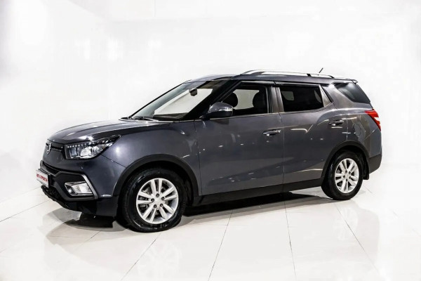 SsangYong XLV, I 2016 с пробегом 75 000 км.