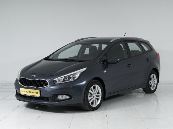 Kia Ceed, II 2013 с пробегом 140 300 км.