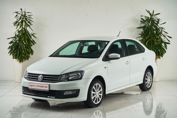 Volkswagen Polo, V Рестайлинг 2018 с пробегом 33 000 км.