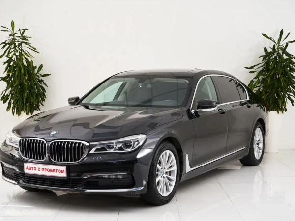 BMW 7 серии, VI (G11/G12) 2017 с пробегом 42 000 км.