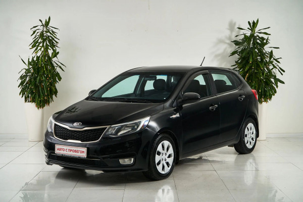 Kia Rio, III Рестайлинг 2016 с пробегом 70 000 км.