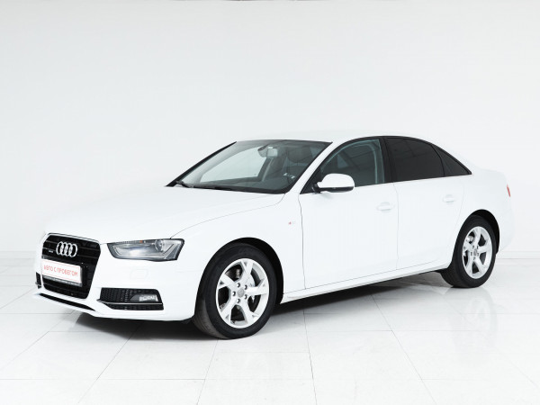 Audi A4, IV (B8) Рестайлинг 2013 с пробегом 135 000 км.