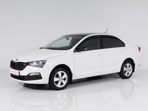 Skoda Rapid, II 2021 с пробегом 31 063 км.