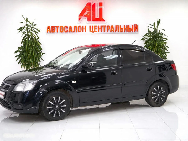 Kia Rio, II 2009 с пробегом 135 000 км.