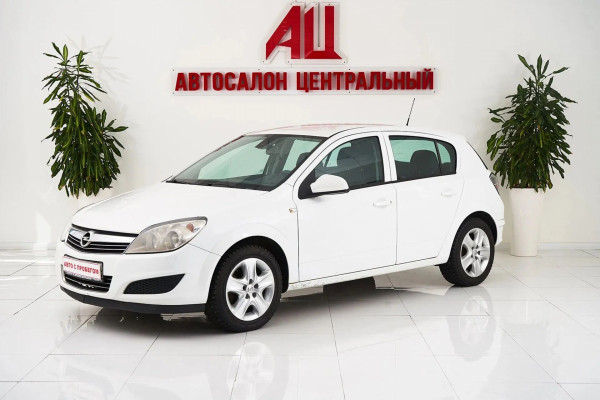 Opel Astra, 2012 г.