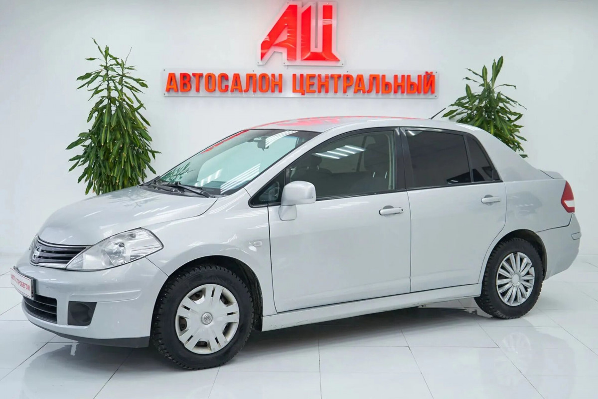 Nissan Tiida, 2011 г.