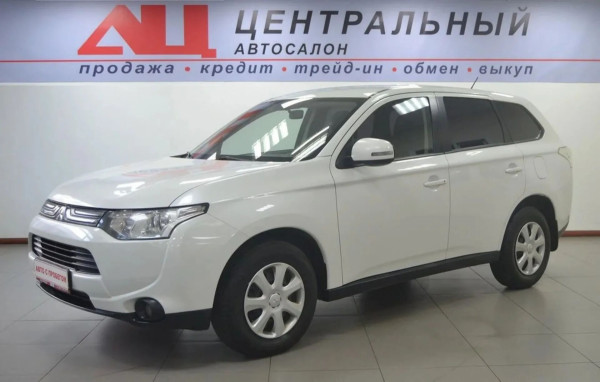 Mitsubishi Outlander, 2013 г.