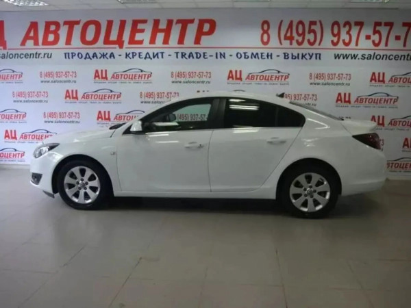 Opel Insignia, I 2013 с пробегом 83 000 км.