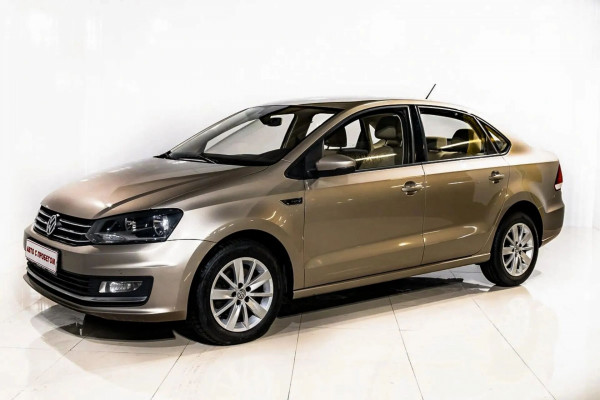 Volkswagen Polo, V Рестайлинг 2016 с пробегом 55 000 км.