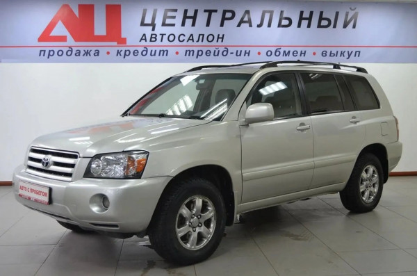 Toyota Highlander, I (U20) Рестайлинг 2005 с пробегом 170 000 км.