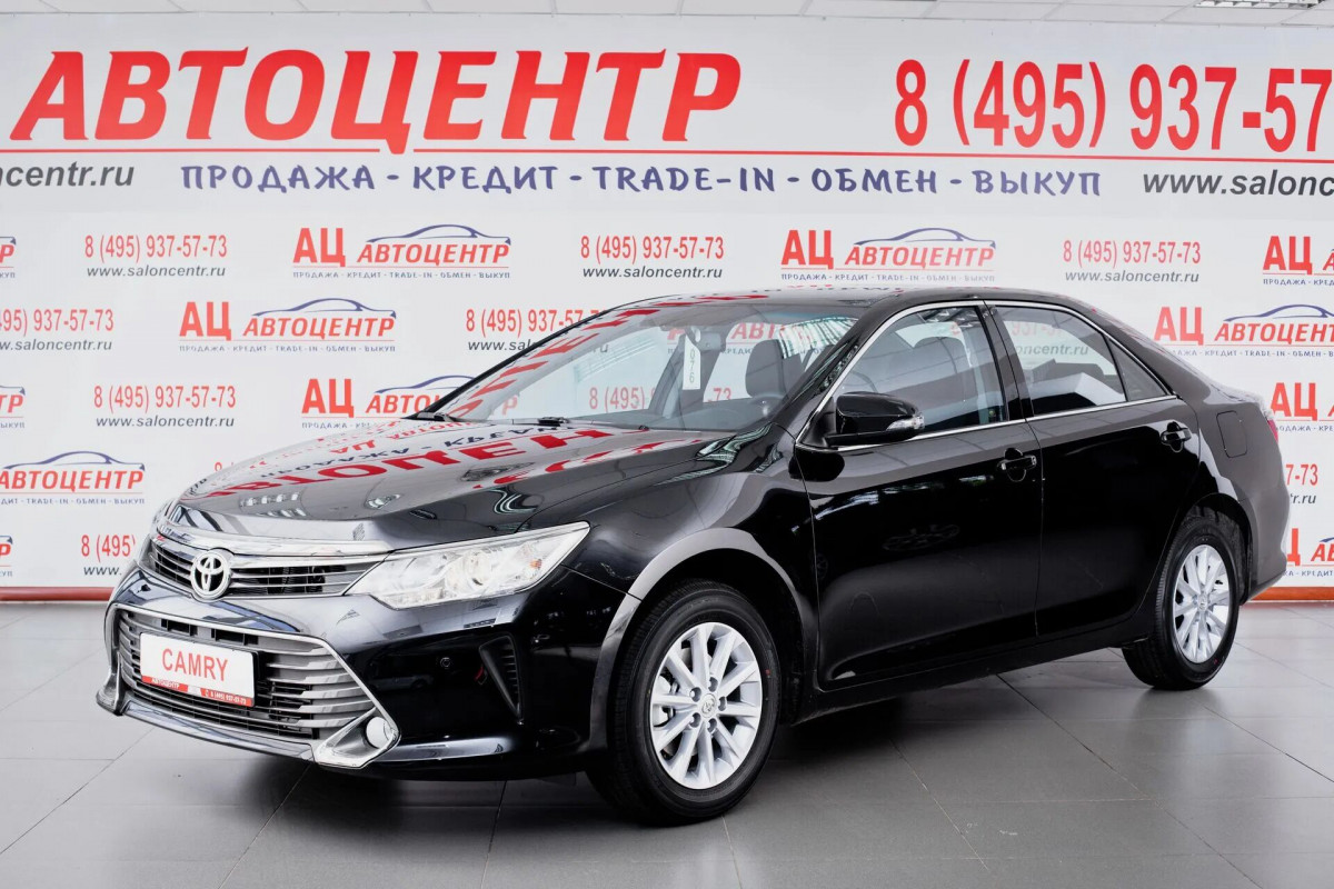 Toyota Camry, 2015 г.