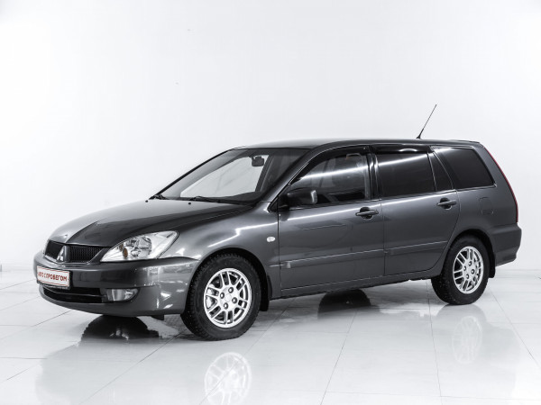 Mitsubishi Lancer, IX Рестайлинг 2006 с пробегом 207 000 км.