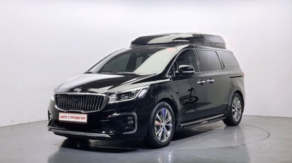 Kia Carnival, III 2018 с пробегом 55 728 км.