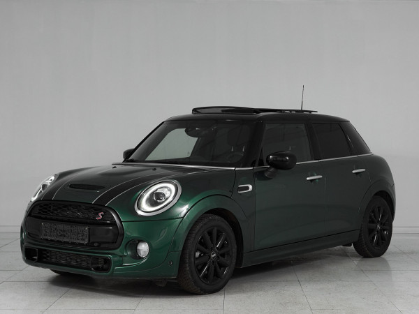 MINI Hatch, III (F55/F56) Рестайлинг 2019 с пробегом 11 100 км.