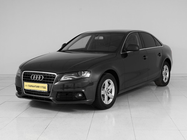 Audi A4, IV (B8) 2009 с пробегом 178 000 км.