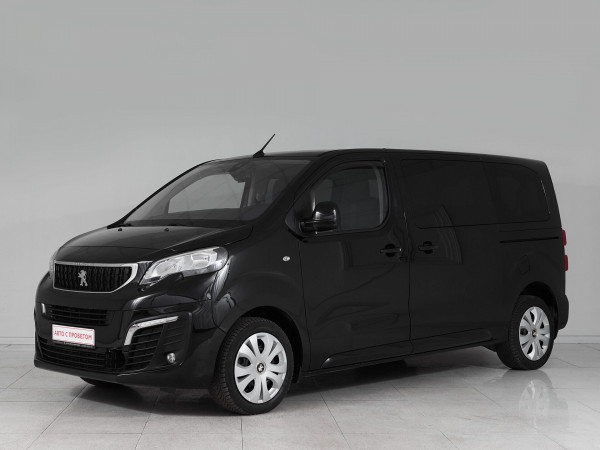 Peugeot Traveller, I 2017 с пробегом 61 100 км.