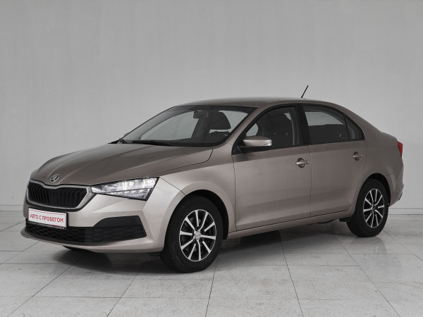 Skoda Rapid, II 2020 с пробегом 66 700 км.