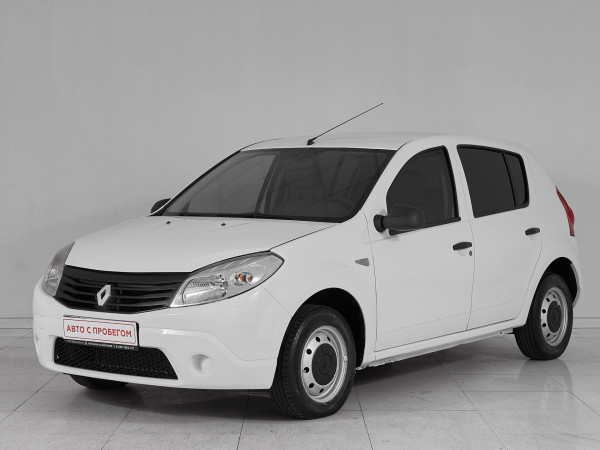 Renault Sandero, I 2013 с пробегом 155 000 км.