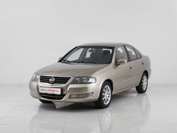 Nissan Almera Classic, I 2012 с пробегом 174 000 км.