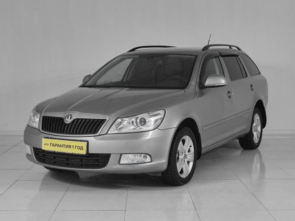 Skoda Octavia, II (A5) Рестайлинг 2012 с пробегом 144 300 км.