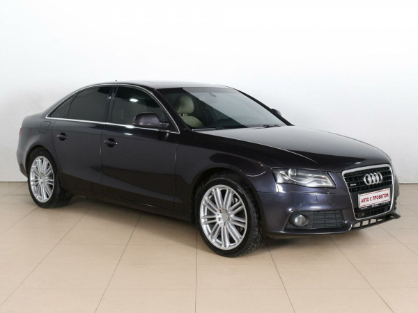 Audi A4, IV (B8) 2008 с пробегом 53 000 км.